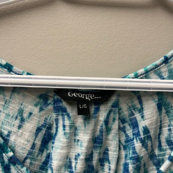 George Blue & Green Flowy Tank Top - Picture 3 of 3